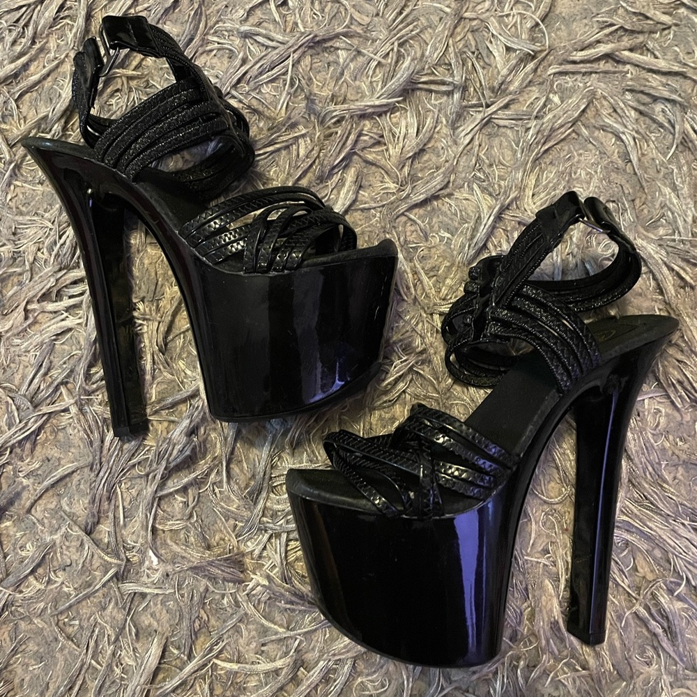 Centerfold Black Dancing Heels